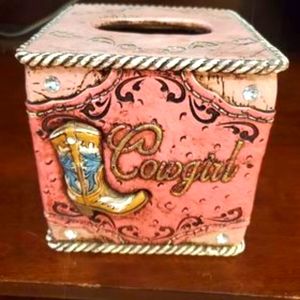 Western Tissue Box